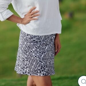 RipSkirt Hawaii Gray and White Print Length One Wrap Coverup Skirt Size M